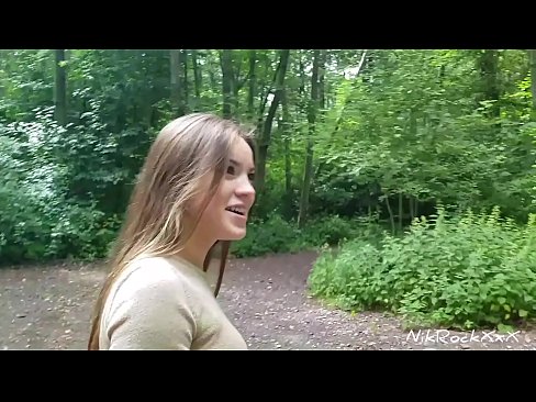 ❤️ Na ba da shawara ga Evelina cewa mu yi fuck a wurin jama'a! Tace eh. Sai na bata ta a jaki na cusa mata baki. Sai taji haushin kanta. ❤️❌ Batsa na dubura ️❤